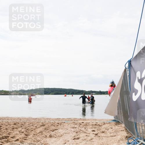 21.06.2026 - Viking Triathlon Michael Strokosch http://msf.ph/oto/9830040 21.06.2026 11:01:03 Schwimmen 71 meine-sportfotos.de