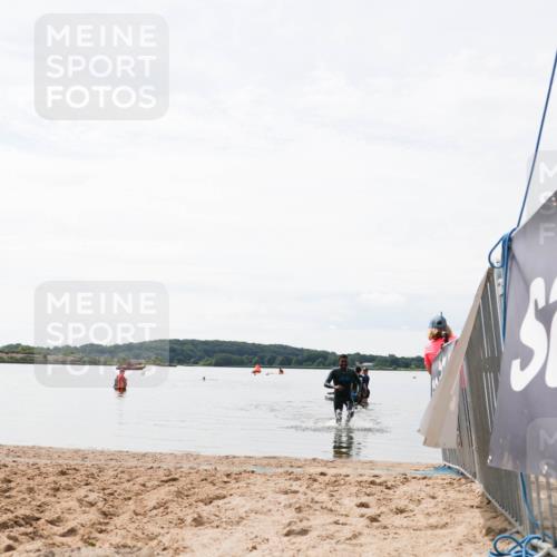 21.06.2026 - Viking Triathlon Michael Strokosch http://msf.ph/oto/9830050 21.06.2026 11:01:06 Schwimmen 71 meine-sportfotos.de