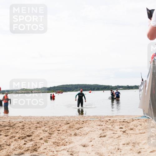 21.06.2026 - Viking Triathlon Michael Strokosch http://msf.ph/oto/9830116 21.06.2026 11:02:03 Schwimmen 646 meine-sportfotos.de