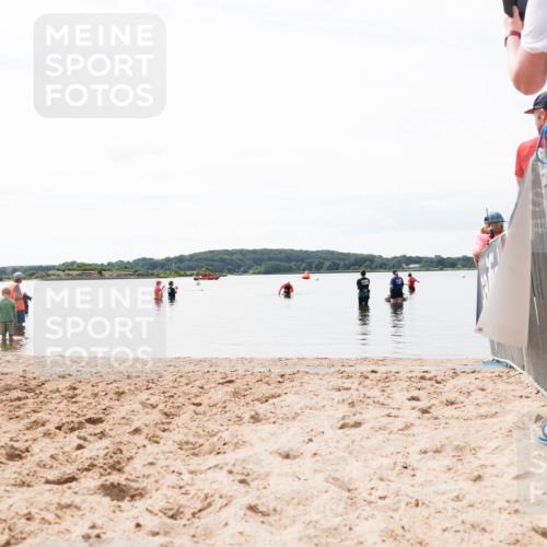 21.06.2026 - Viking Triathlon Michael Strokosch http://msf.ph/oto/9830143 21.06.2026 11:02:38 Schwimmen  meine-sportfotos.de