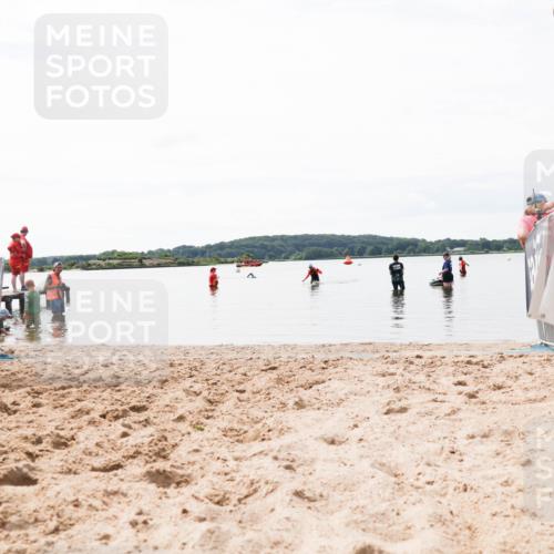 21.06.2026 - Viking Triathlon Michael Strokosch http://msf.ph/oto/9830153 21.06.2026 11:02:41 Schwimmen  meine-sportfotos.de