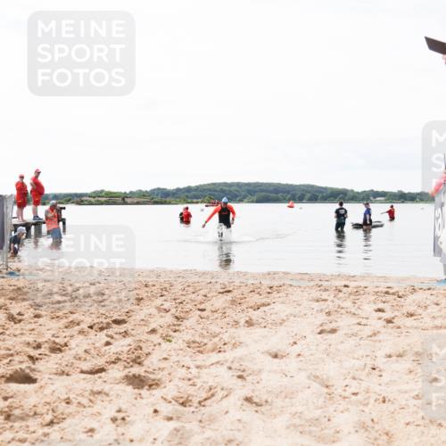 21.06.2026 - Viking Triathlon Michael Strokosch http://msf.ph/oto/9830185 21.06.2026 11:02:52 Schwimmen 379 meine-sportfotos.de