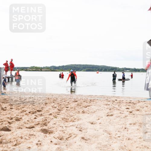 21.06.2026 - Viking Triathlon Michael Strokosch http://msf.ph/oto/9830189 21.06.2026 11:02:53 Schwimmen 379 meine-sportfotos.de