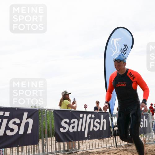 21.06.2026 - Viking Triathlon Michael Strokosch http://msf.ph/oto/9830207 21.06.2026 11:02:59 Schwimmen 379 meine-sportfotos.de