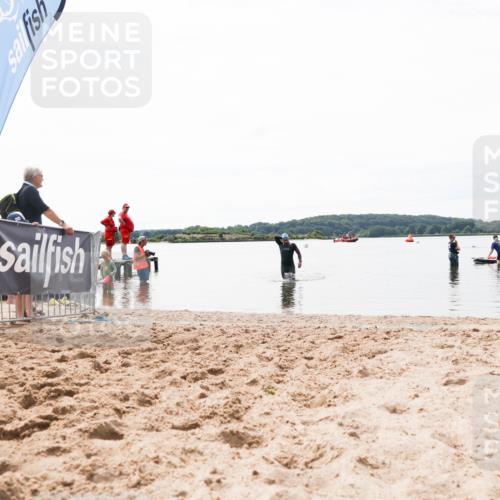 21.06.2026 - Viking Triathlon Michael Strokosch http://msf.ph/oto/9830257 21.06.2026 11:03:23 Schwimmen 529 meine-sportfotos.de