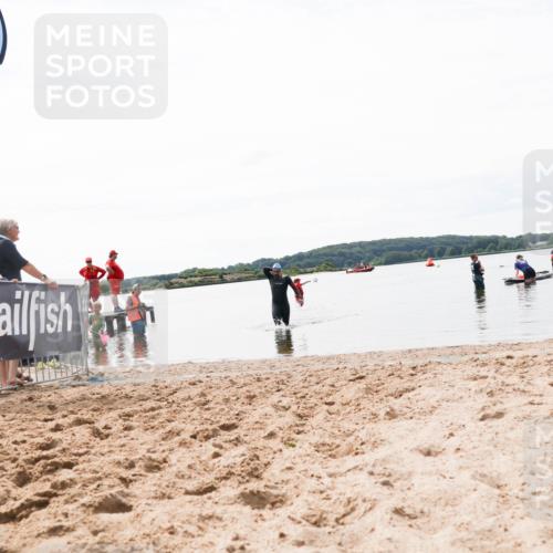 21.06.2026 - Viking Triathlon Michael Strokosch http://msf.ph/oto/9830263 21.06.2026 11:03:25 Schwimmen 529 meine-sportfotos.de