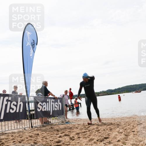 21.06.2026 - Viking Triathlon Michael Strokosch http://msf.ph/oto/9830282 21.06.2026 11:03:31 Schwimmen 529 meine-sportfotos.de