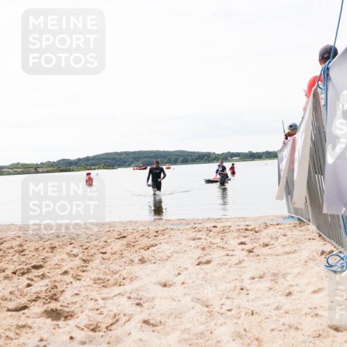 21.06.2026 - Viking Triathlon Michael Strokosch http://msf.ph/oto/9830346 21.06.2026 11:04:12 Schwimmen 421 meine-sportfotos.de