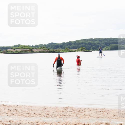 21.06.2026 - Viking Triathlon Michael Strokosch http://msf.ph/oto/9830407 21.06.2026 11:11:01 Schwimmen  meine-sportfotos.de