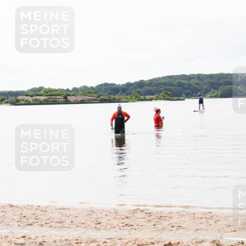 21.06.2026 - Viking Triathlon Michael Strokosch http://msf.ph/oto/9830408 21.06.2026 11:11:01 Schwimmen  meine-sportfotos.de