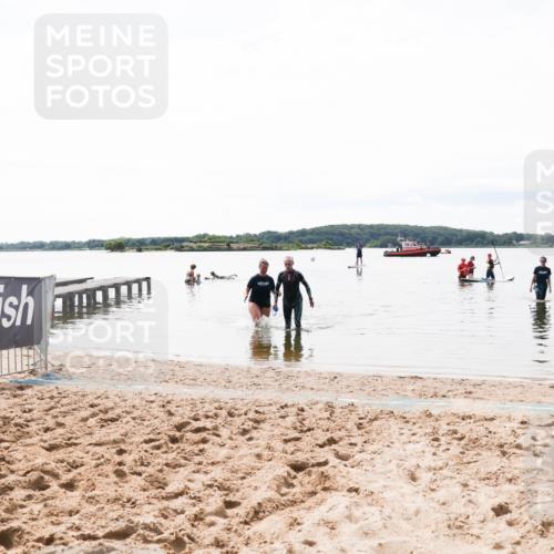 21.06.2026 - Viking Triathlon Michael Strokosch http://msf.ph/oto/9830513 21.06.2026 11:18:28 Schwimmen 431 meine-sportfotos.de