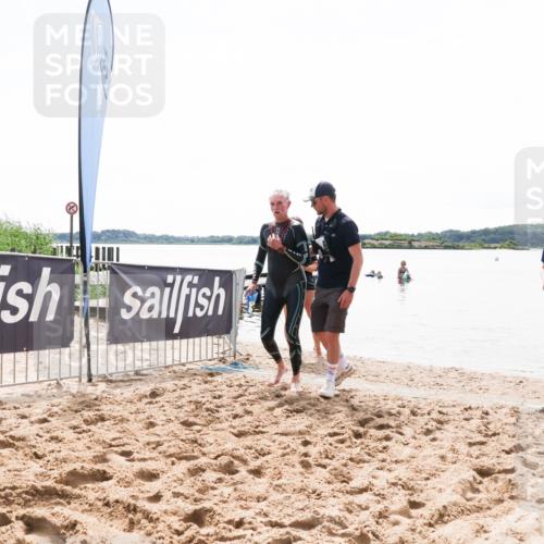 21.06.2026 - Viking Triathlon Michael Strokosch http://msf.ph/oto/9830537 21.06.2026 11:18:36 Schwimmen 431 meine-sportfotos.de