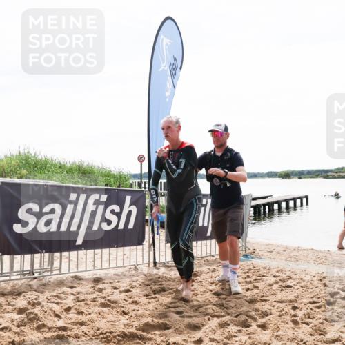 21.06.2026 - Viking Triathlon Michael Strokosch http://msf.ph/oto/9830548 21.06.2026 11:18:40 Schwimmen 431 meine-sportfotos.de