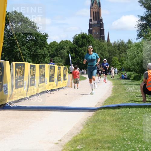 21.06.2026 - Viking Triathlon Michael Strokosch http://msf.ph/oto/9830746 21.06.2026 12:52:37 Laufen 447 meine-sportfotos.de