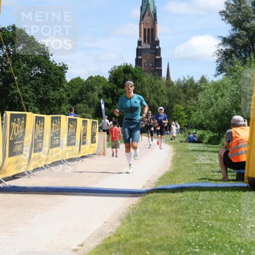 21.06.2026 - Viking Triathlon Michael Strokosch http://msf.ph/oto/9830748 21.06.2026 12:52:38 Laufen 447 meine-sportfotos.de