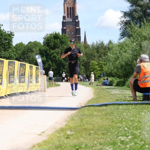 21.06.2026 - Viking Triathlon Michael Strokosch http://msf.ph/oto/9830820 21.06.2026 12:53:39 Laufen 446 meine-sportfotos.de