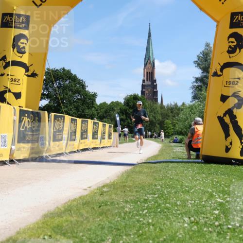 21.06.2026 - Viking Triathlon Michael Strokosch http://msf.ph/oto/9830990 21.06.2026 12:59:10 Laufen 221 meine-sportfotos.de