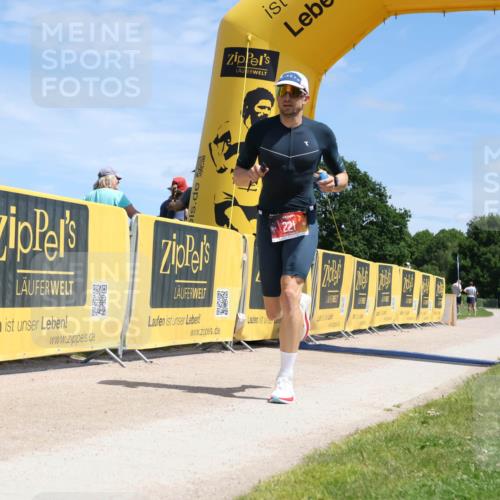 21.06.2026 - Viking Triathlon Michael Strokosch http://msf.ph/oto/9830997 21.06.2026 12:59:14 Laufen 221 meine-sportfotos.de