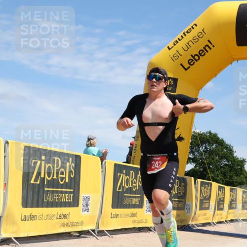 21.06.2026 - Viking Triathlon Michael Strokosch http://msf.ph/oto/9831003 21.06.2026 12:59:51 Laufen 242, 551 meine-sportfotos.de