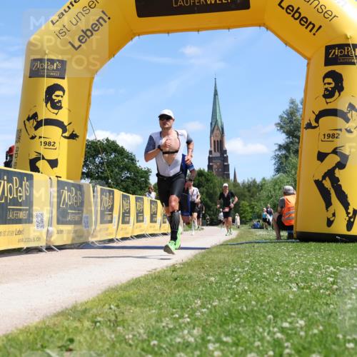 21.06.2026 - Viking Triathlon Michael Strokosch http://msf.ph/oto/9831116 21.06.2026 13:02:17 Laufen 7, 25, 43, 285, 466 meine-sportfotos.de