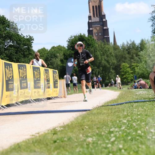 21.06.2026 - Viking Triathlon Michael Strokosch http://msf.ph/oto/9831276 21.06.2026 13:04:10 Laufen 86, 171, 508 meine-sportfotos.de