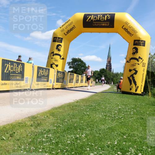 21.06.2026 - Viking Triathlon Michael Strokosch http://msf.ph/oto/9831480 21.06.2026 13:09:16 Laufen 364, 546 meine-sportfotos.de