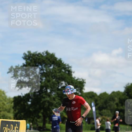 21.06.2026 - Viking Triathlon Michael Strokosch http://msf.ph/oto/9831629 21.06.2026 12:42:31 Laufen 65, 270, 280 meine-sportfotos.de