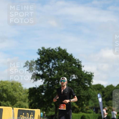 21.06.2026 - Viking Triathlon Michael Strokosch http://msf.ph/oto/9831637 21.06.2026 12:42:36 Laufen 103, 280 meine-sportfotos.de
