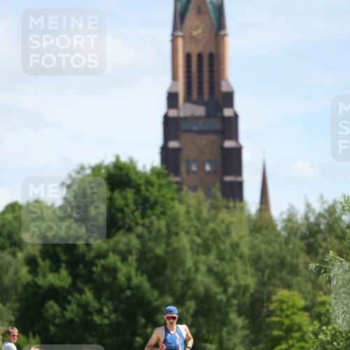 21.06.2026 - Viking Triathlon Michael Strokosch http://msf.ph/oto/9831682 21.06.2026 12:43:42 Laufen 46 meine-sportfotos.de