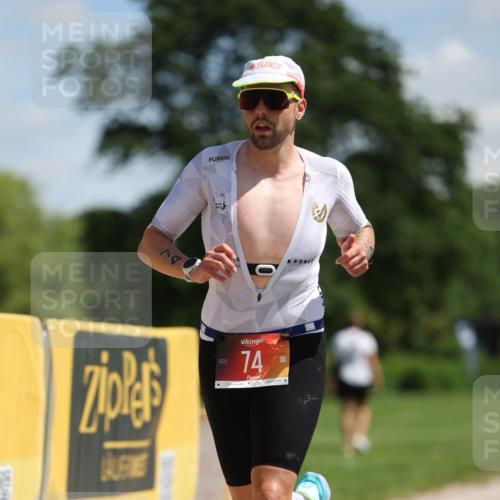 21.06.2026 - Viking Triathlon Michael Strokosch http://msf.ph/oto/9831716 21.06.2026 12:44:53 Laufen 74, 669 meine-sportfotos.de