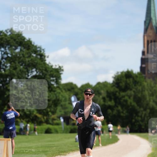 21.06.2026 - Viking Triathlon Michael Strokosch http://msf.ph/oto/9831761 21.06.2026 12:45:47 Laufen 565 meine-sportfotos.de