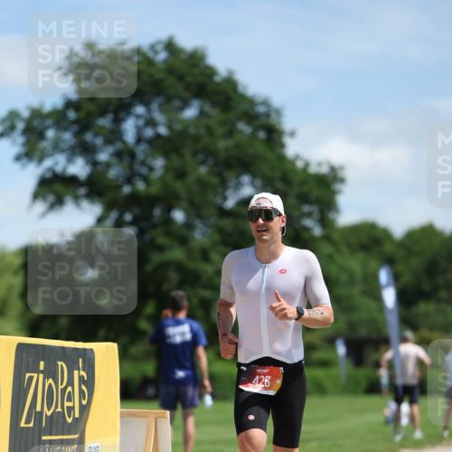 21.06.2026 - Viking Triathlon Michael Strokosch http://msf.ph/oto/9831812 21.06.2026 12:47:07 Laufen 426 meine-sportfotos.de