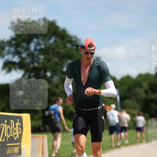 21.06.2026 - Viking Triathlon Michael Strokosch http://msf.ph/oto/9831875 21.06.2026 12:49:32 Laufen 500 meine-sportfotos.de