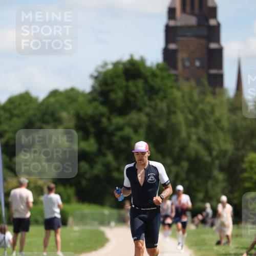 21.06.2026 - Viking Triathlon Michael Strokosch http://msf.ph/oto/9831904 21.06.2026 12:50:12 Laufen 189, 359 meine-sportfotos.de