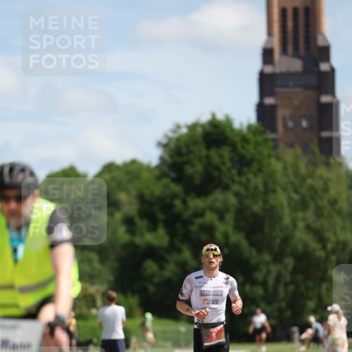 21.06.2026 - Viking Triathlon Michael Strokosch http://msf.ph/oto/9831948 21.06.2026 12:51:11 Laufen 9 meine-sportfotos.de