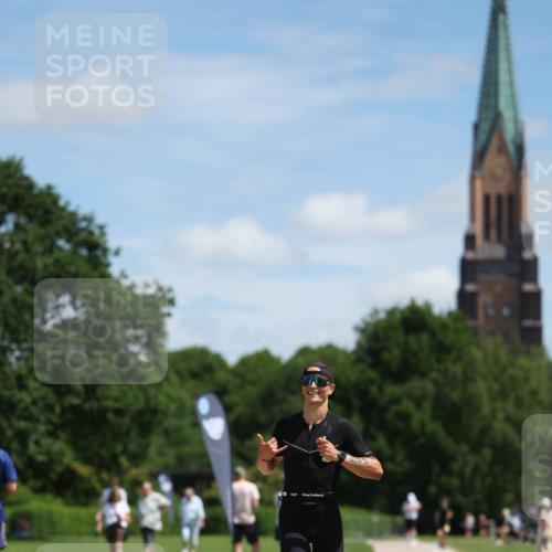 21.06.2026 - Viking Triathlon Michael Strokosch http://msf.ph/oto/9832060 21.06.2026 12:53:37 Laufen 446 meine-sportfotos.de