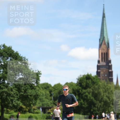 21.06.2026 - Viking Triathlon Michael Strokosch http://msf.ph/oto/9832161 21.06.2026 12:55:09 Laufen 28 meine-sportfotos.de
