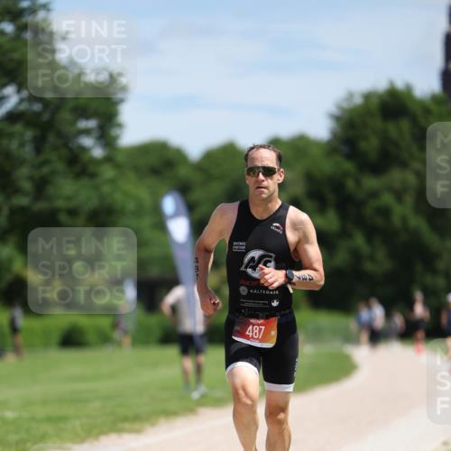 21.06.2026 - Viking Triathlon Michael Strokosch http://msf.ph/oto/9832236 21.06.2026 12:56:43 Laufen 487 meine-sportfotos.de