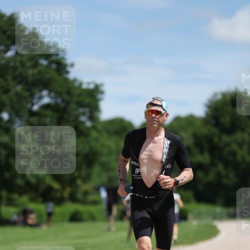 21.06.2026 - Viking Triathlon Michael Strokosch http://msf.ph/oto/9832269 21.06.2026 12:57:10 Laufen 131 meine-sportfotos.de