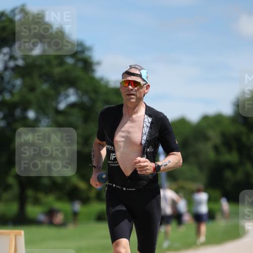 21.06.2026 - Viking Triathlon Michael Strokosch http://msf.ph/oto/9832272 21.06.2026 12:57:11 Laufen 131 meine-sportfotos.de