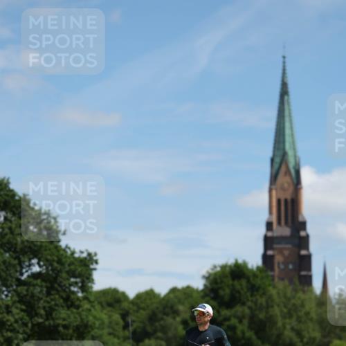 21.06.2026 - Viking Triathlon Michael Strokosch http://msf.ph/oto/9832311 21.06.2026 12:59:07 Laufen 221 meine-sportfotos.de