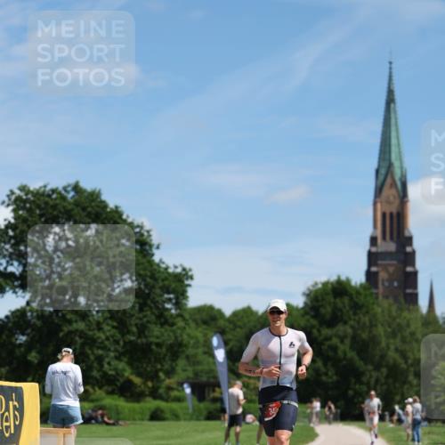 21.06.2026 - Viking Triathlon Michael Strokosch http://msf.ph/oto/9832359 21.06.2026 12:59:55 Laufen 342, 551 meine-sportfotos.de