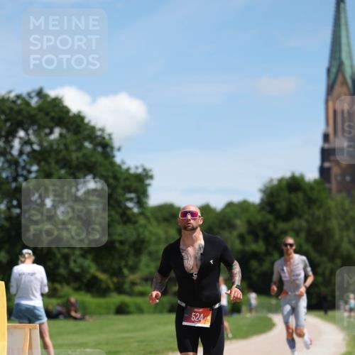 21.06.2026 - Viking Triathlon Michael Strokosch http://msf.ph/oto/9832483 21.06.2026 13:01:32 Laufen 21, 524 meine-sportfotos.de