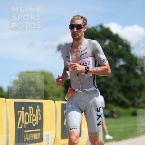21.06.2026 - Viking Triathlon Michael Strokosch http://msf.ph/oto/9832495 21.06.2026 13:01:36 Laufen 21, 524 meine-sportfotos.de