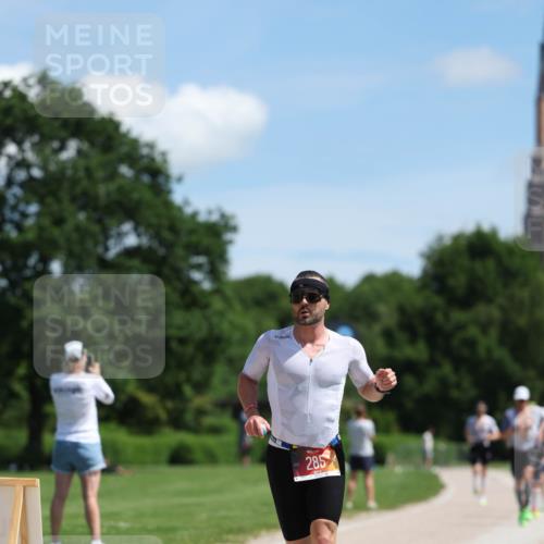 21.06.2026 - Viking Triathlon Michael Strokosch http://msf.ph/oto/9832506 21.06.2026 13:02:07 Laufen 7, 25, 285 meine-sportfotos.de