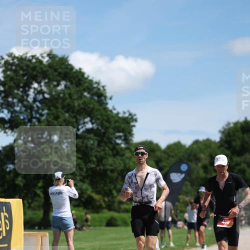 21.06.2026 - Viking Triathlon Michael Strokosch http://msf.ph/oto/9832525 21.06.2026 13:02:16 Laufen 7, 25, 43, 404, 466 meine-sportfotos.de