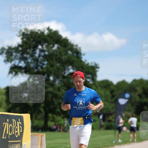21.06.2026 - Viking Triathlon Michael Strokosch http://msf.ph/oto/9832619 21.06.2026 13:03:21 Laufen 332, 440, 668 meine-sportfotos.de