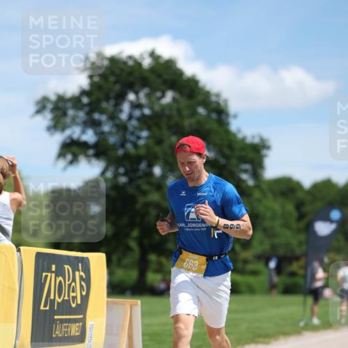 21.06.2026 - Viking Triathlon Michael Strokosch http://msf.ph/oto/9832620 21.06.2026 13:03:21 Laufen 332, 440, 668 meine-sportfotos.de