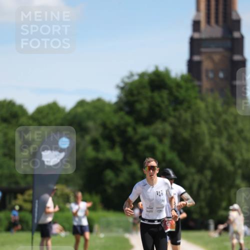 21.06.2026 - Viking Triathlon Michael Strokosch http://msf.ph/oto/9832648 21.06.2026 13:04:01 Laufen 86, 171, 508 meine-sportfotos.de