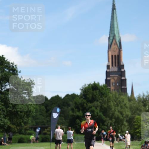 21.06.2026 - Viking Triathlon Michael Strokosch http://msf.ph/oto/9832750 21.06.2026 13:04:55 Laufen 467, 475 meine-sportfotos.de